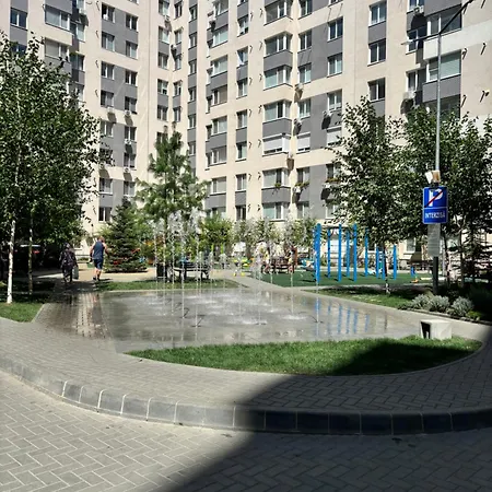 Sky House Apartment *